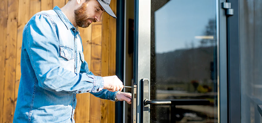 Frameless Glass Storefront Door Locks Replacement in Crestline, CA