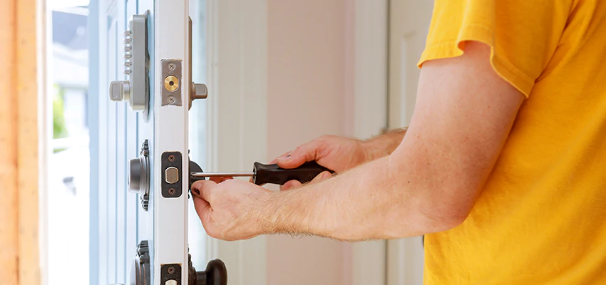 Eviction Locksmith For Key Fob Replacement Services in Crestline, CA