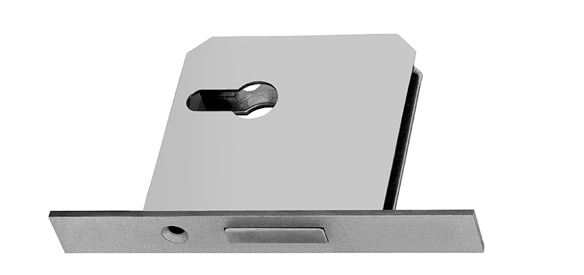 Fix A Deadbolt Door Lock in Crestline, California